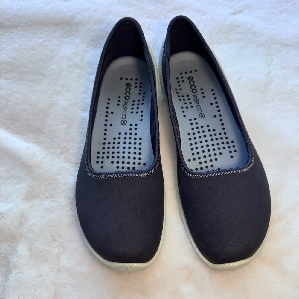 Ecco Biom Lite Skimmer Flats Navy Blue Size 9.5